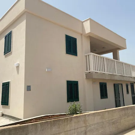 Apartman Silvia 1 Povlja (Brac)