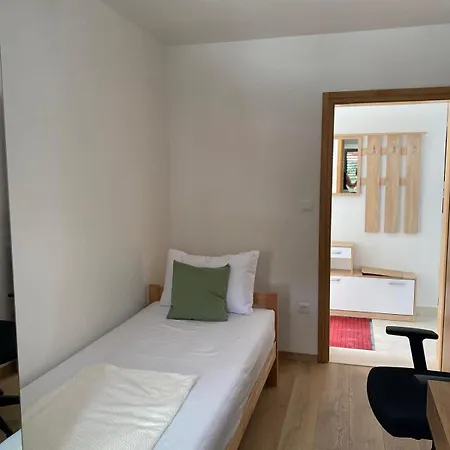 Вилла Apartman Silvia 1 *
