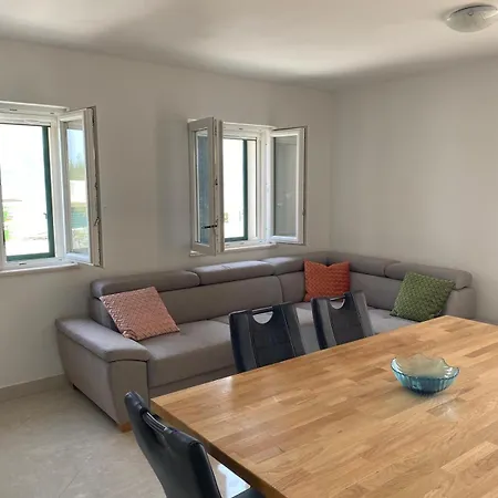 Apartman Silvia 1